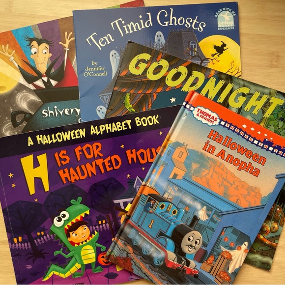 5 Halloween kids picture books lot bundle - Picture 1 of 6